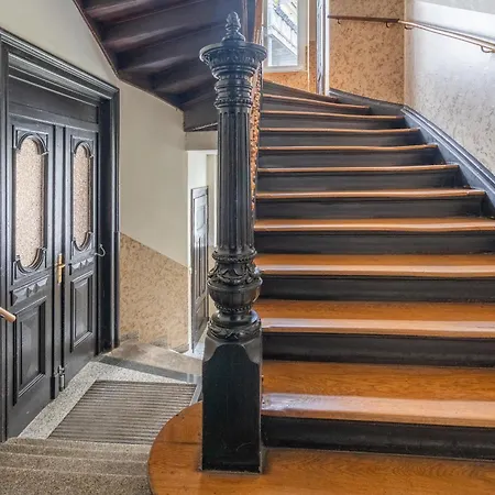 Gemuetliche Dachgeschosswohnung -waldstrassenviertel Daire Leipzig