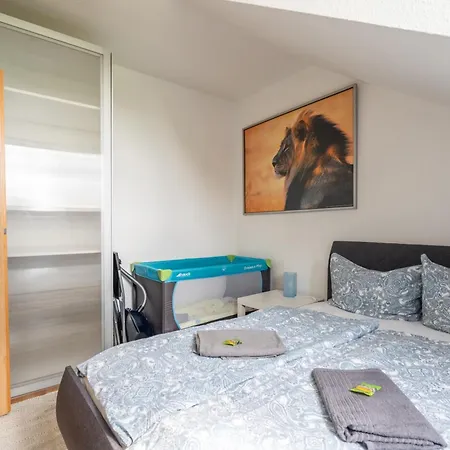 Apartment Gemuetliche Dachgeschosswohnung -waldstrassenviertel Leipzig