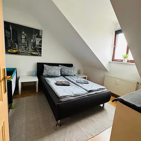 Gemuetliche Dachgeschosswohnung -waldstrassenviertel Leipzig