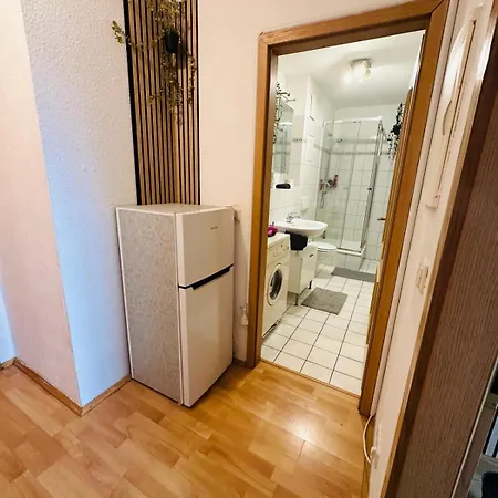 Gemuetliche Dachgeschosswohnung -waldstrassenviertel Appartement Leipzig