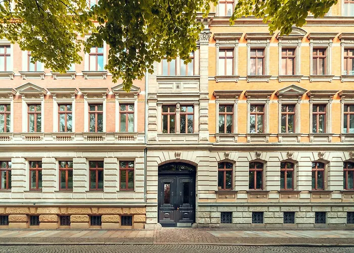 Gemuetliche Dachgeschosswohnung -waldstrassenviertel